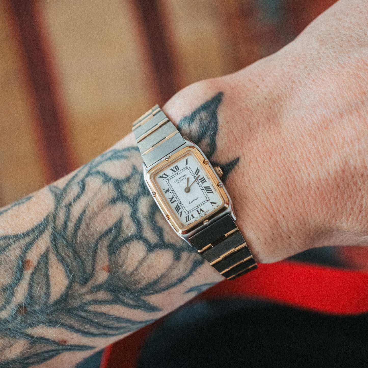 Technos Cortina – Clean Ladies Dial
