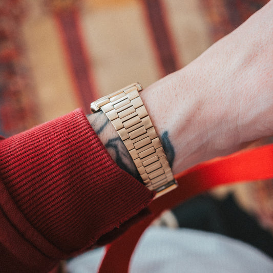 Seiko Quartz – Gold Square Case