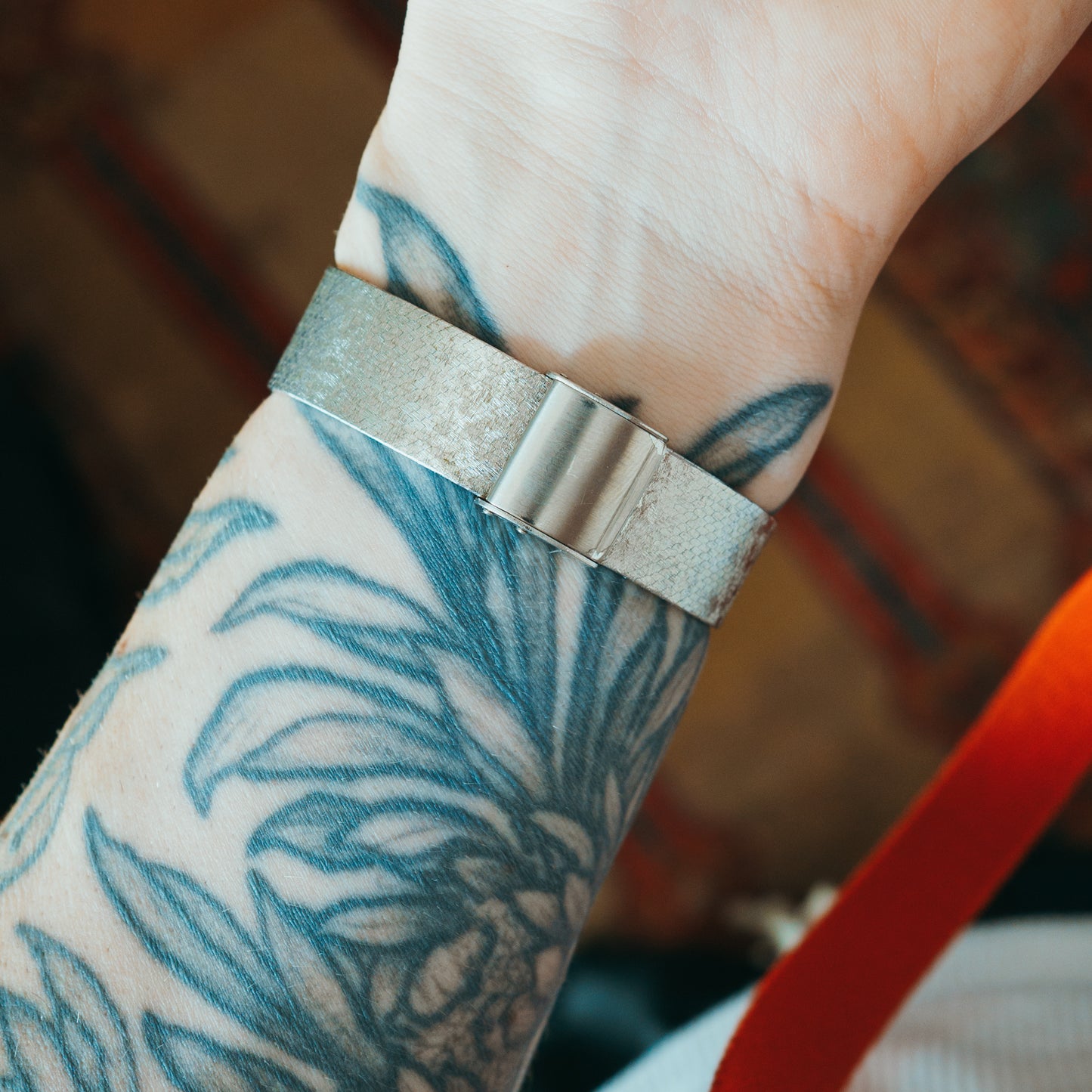 Phinix Swiss bracelet clasp detail