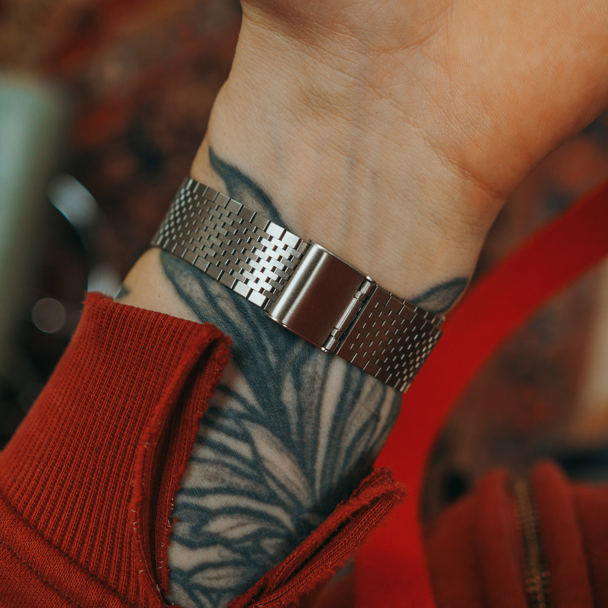 Seiko Quartz bracelet side view