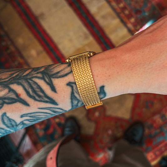 CYMA Quartz Tank gold mesh bracelet side profile