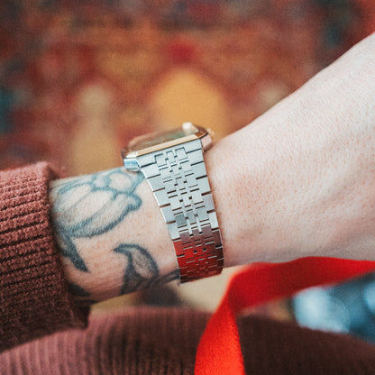 Seiko Quartz – Custom Serpentine Stone Dial (Arabic Indicators)