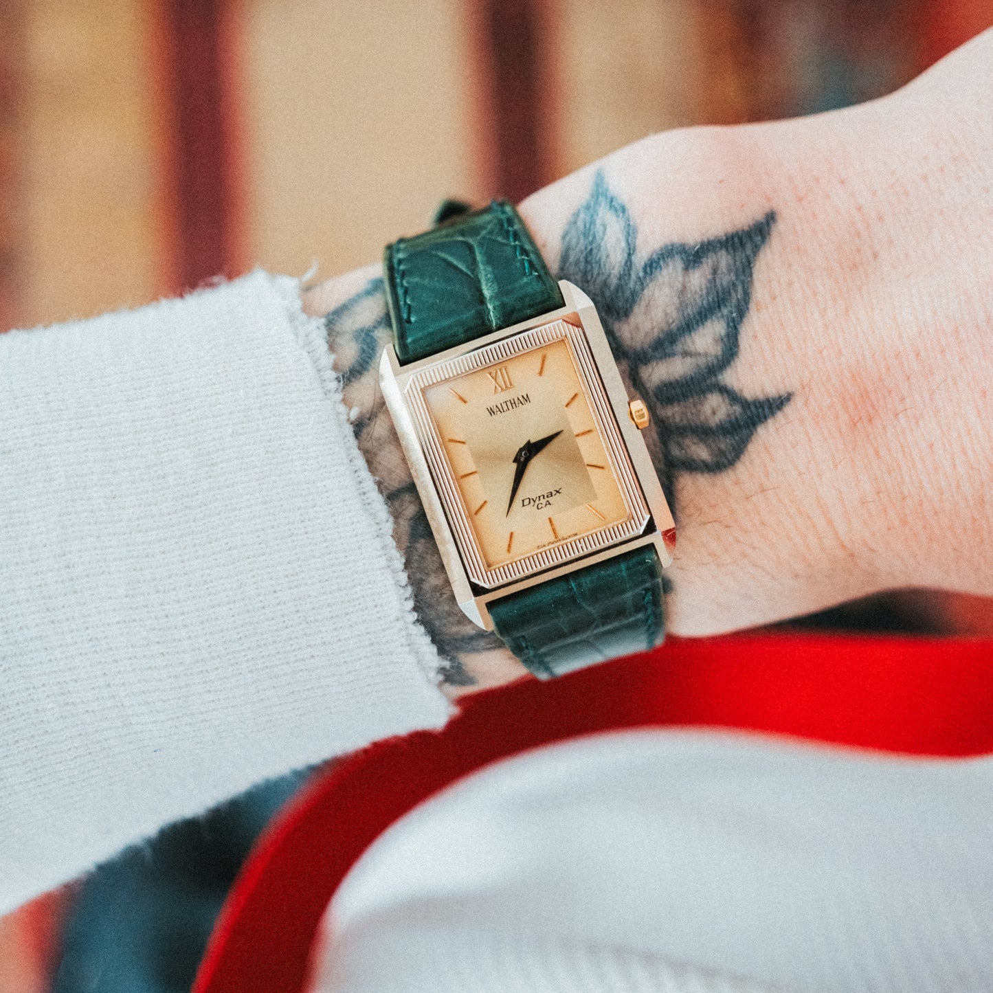 Waltham Dynax – Gold Dial Tank