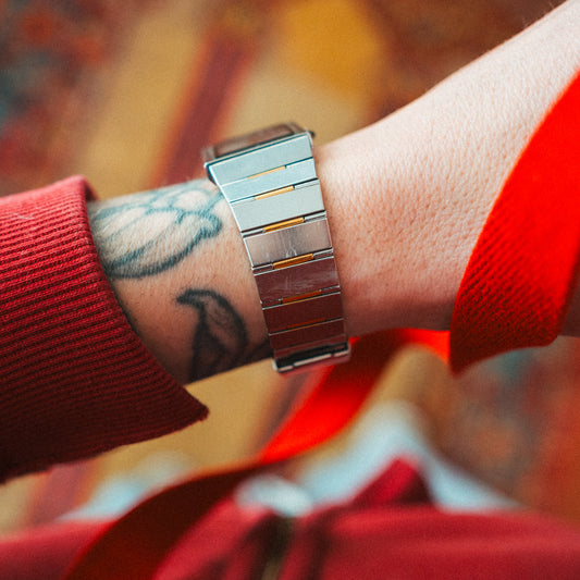 Orient Quartz - Two Tone