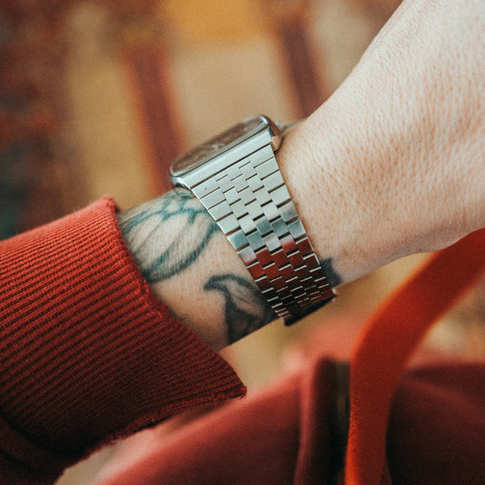 Seiko Quartz - Dragon's Blood Jasper Dial