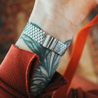 Seiko Quartz - Dragon's Blood Jasper Dial