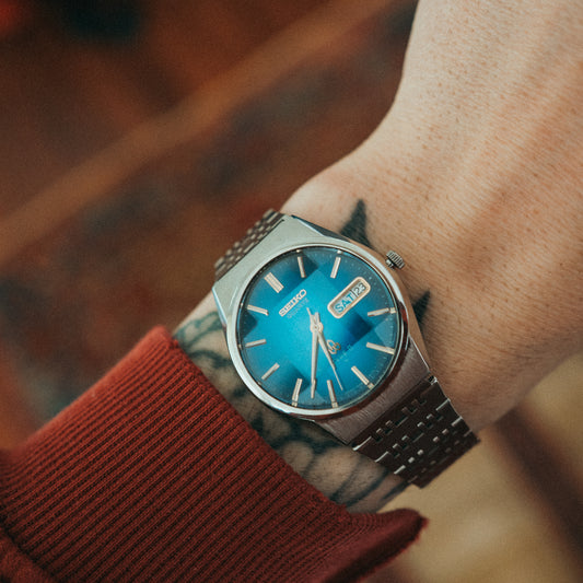 Seiko Quartz Faceted Crystal