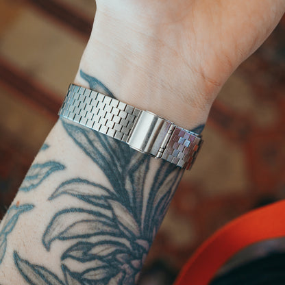 Seiko King Quartz Marshmallow Dial - clasp detail