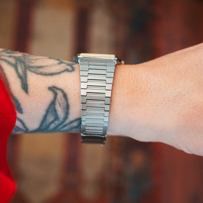 Orient Chandor Quartz bracelet back view
