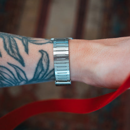 Rado Quartz bracelet back view