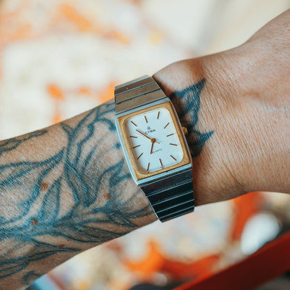 CYMA Two Tone - clasp detail on wrist