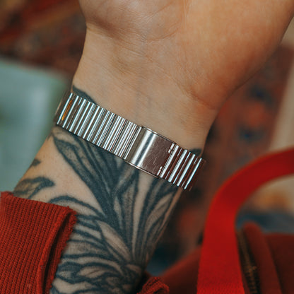 Seiko Dolce Nebula Dial clasp view