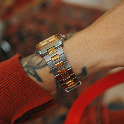 Clowat Santos two-tone bracelet side view