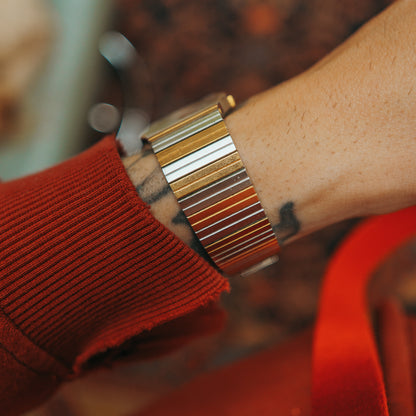 Citizen Quartz Two Tone bracelet clasp on wrist