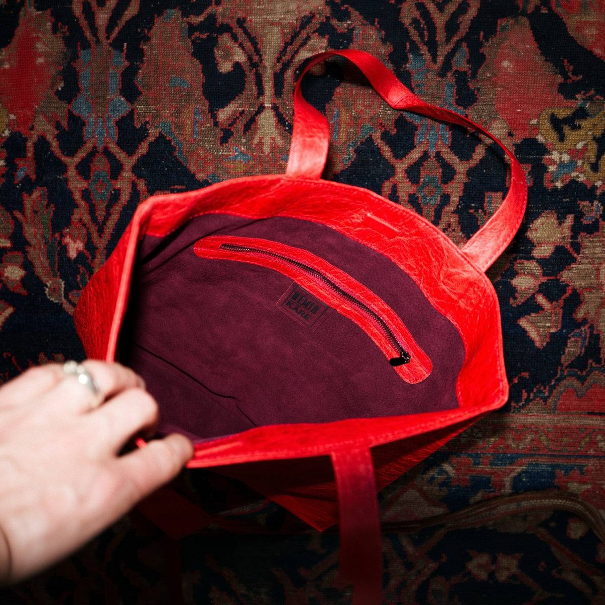The Tote 006