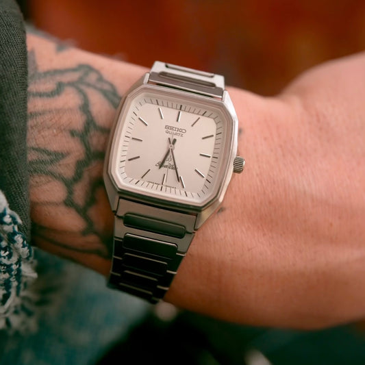 Seiko Silver Wave